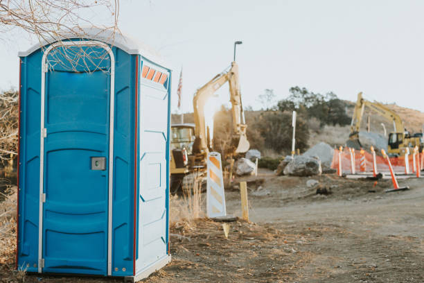 Porta potty delivery and setup in Angwin, CA